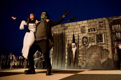 La Familia Monstre (Tibidabo)